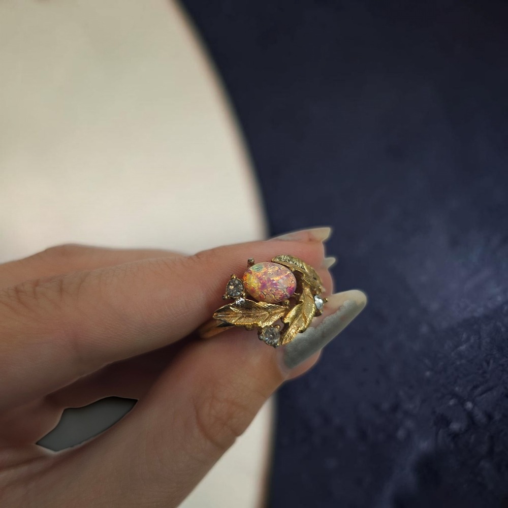 Vintage Gold Tone Cocktail Ring Set Teal, Faux Opal Sarah Coventry & Fire Flower - Picture 12 of 16